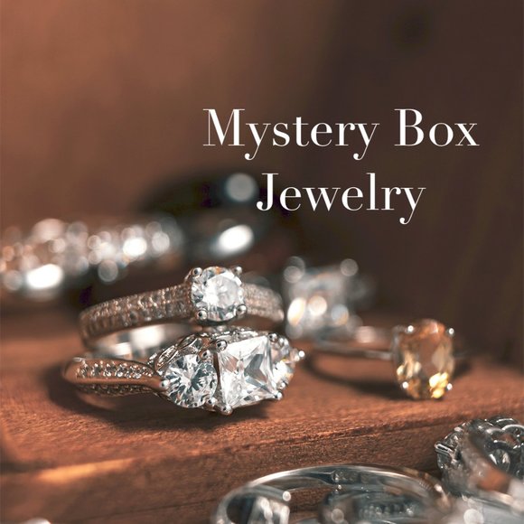 Jewelry - Mystery Box Jewelry Size 8
